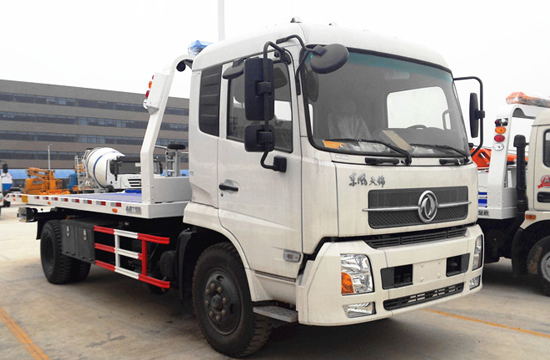 东风天锦一拖二平板清障车