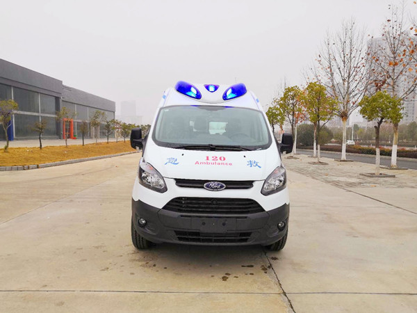 福特新全顺V362重症监护型救护车