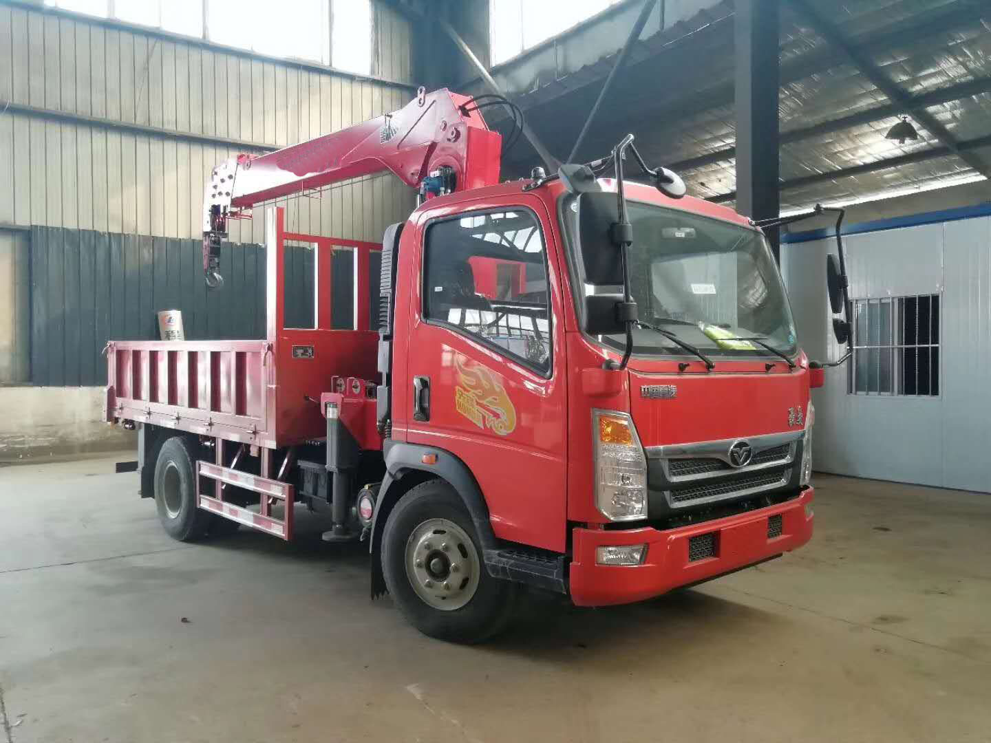 重汽豪曼随车起重运输车