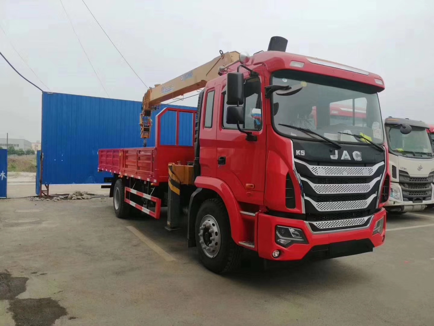 江淮格尔发随车起重运输车