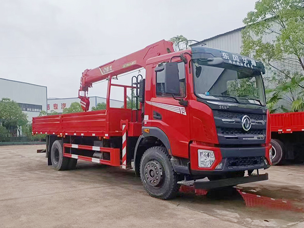 东风DV5单排威龙8吨随车吊