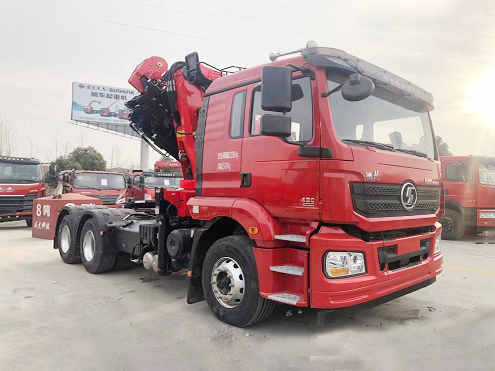 陕汽德龙新M3000牵引头随车式起重牵引运输车