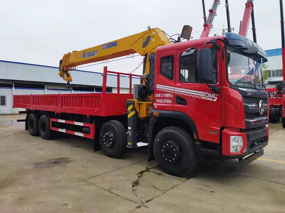 东风DV5前四后八徐工16吨随车吊