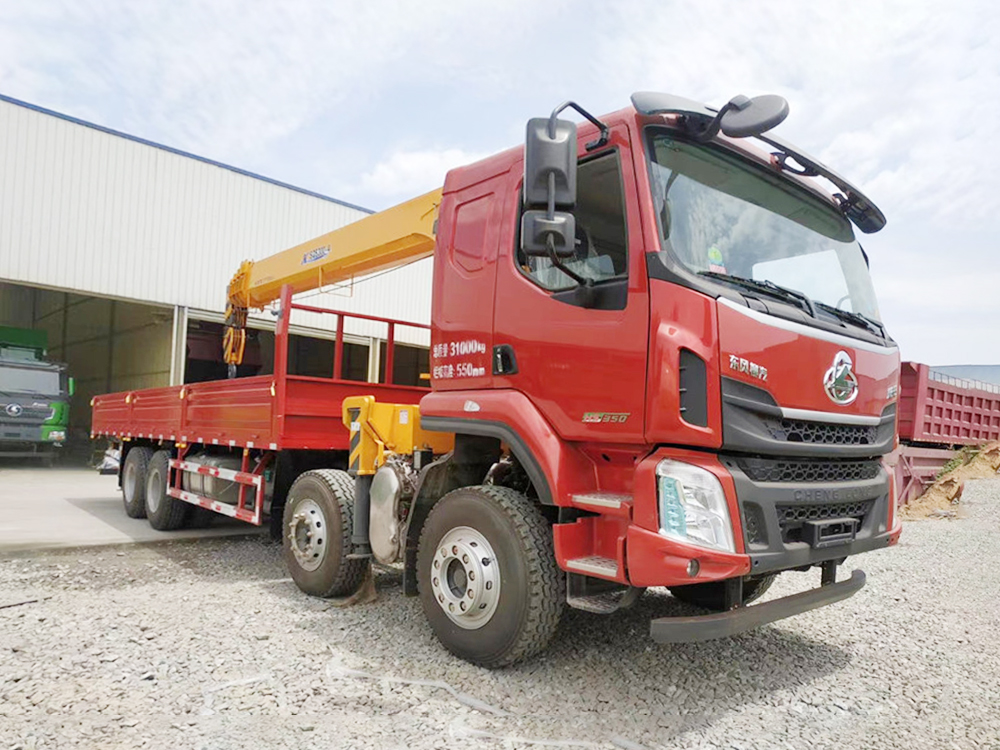 柳汽前四后八徐工18吨随车吊