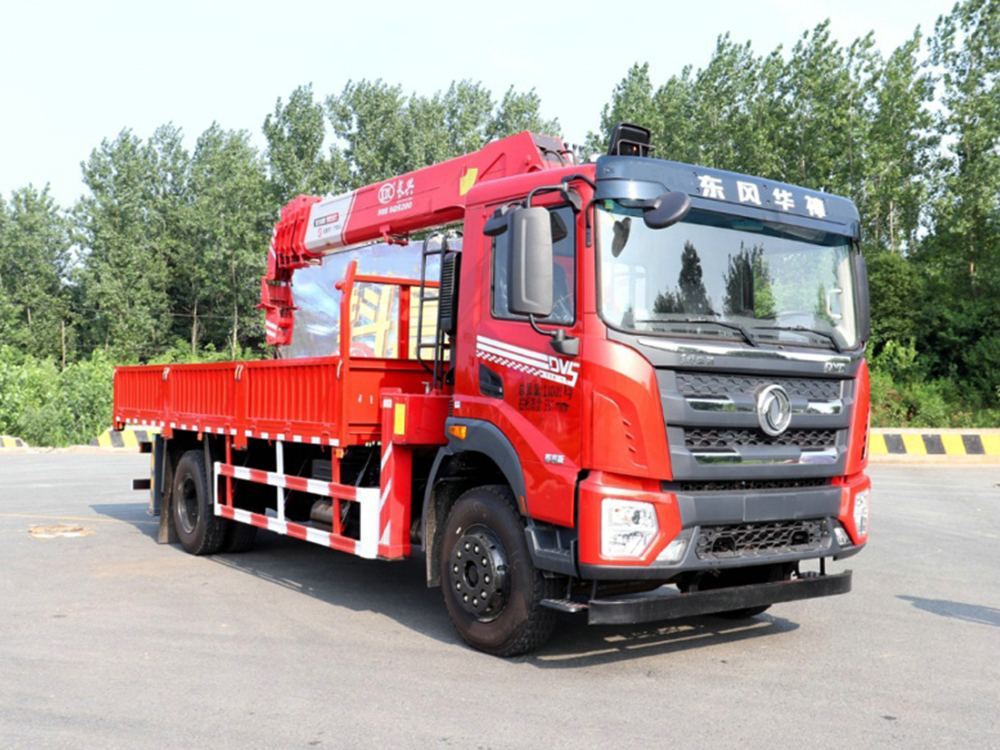 东风华神DV5单排长兴8吨随车吊