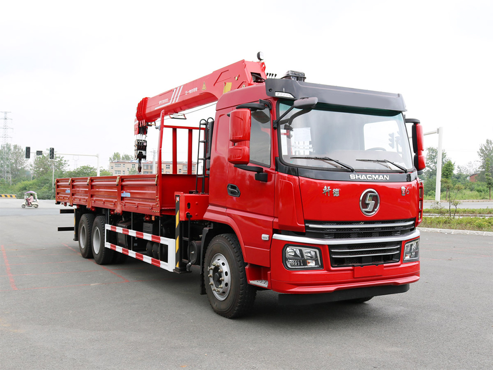 陕汽轩德后八轮徐工12吨随车吊